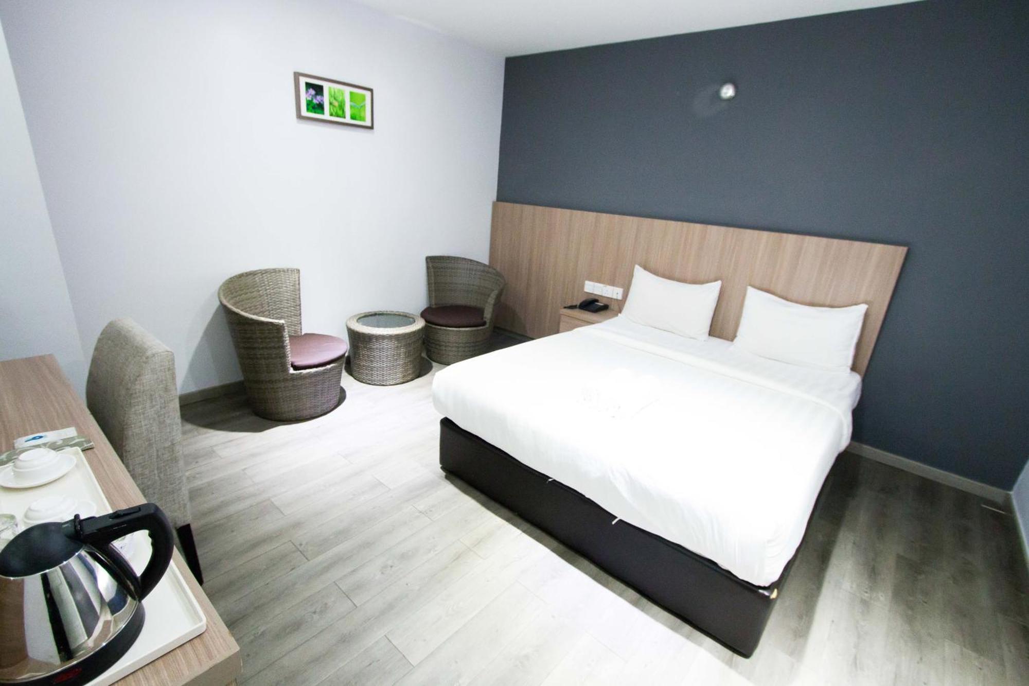 Hotel 99 Pusat Bandar Puchong Eksteriør bilde
