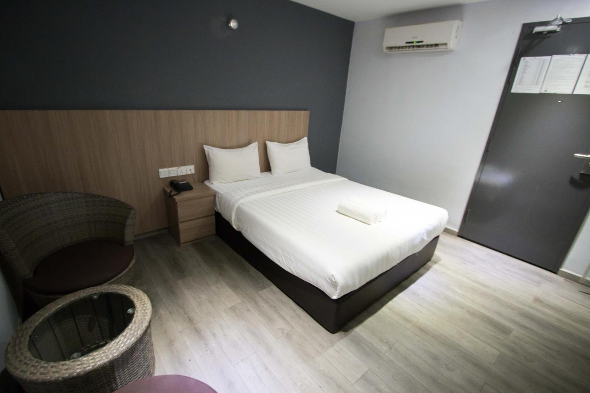 Hotel 99 Pusat Bandar Puchong Eksteriør bilde